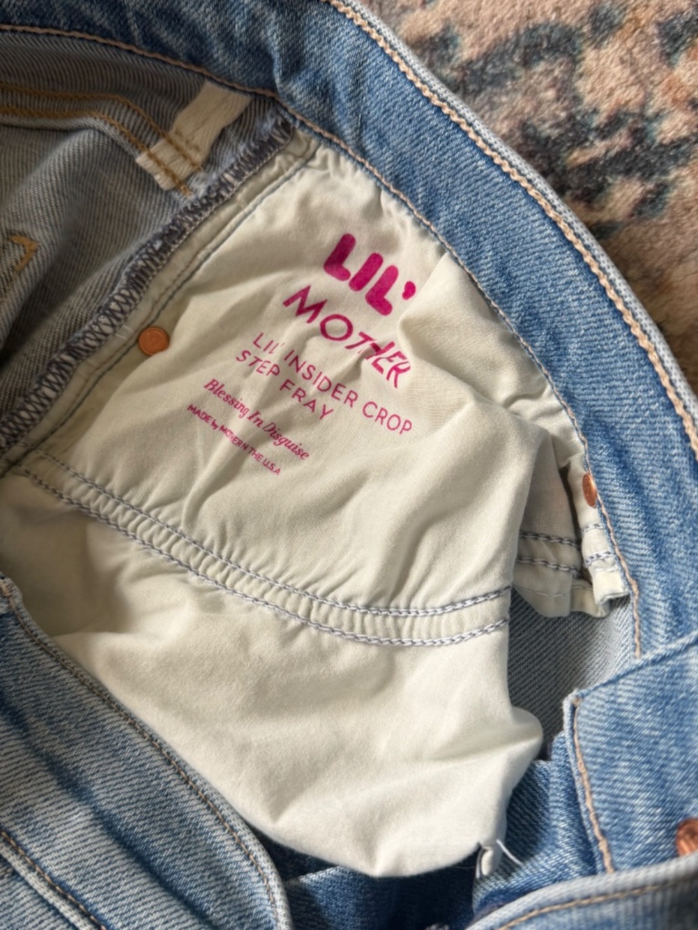MOTHER Lil Insider Crop Jeans Blessing In Disguise Light Wash Raw Hem Size 31 - Picture 5 of 6